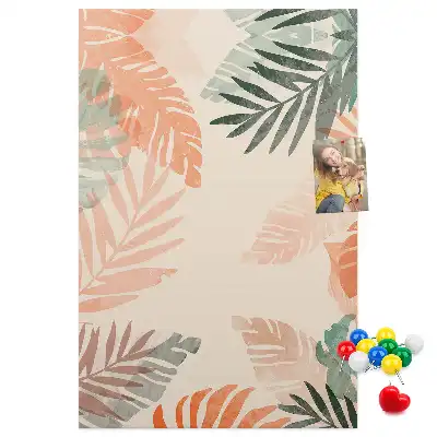 Wall cork memo board with a palm leaf finish