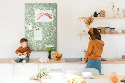 Large leaf motif cork pin board
