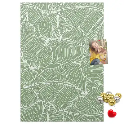Large leaf motif cork pin board