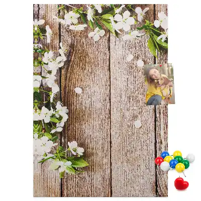 Daisy patterned wall cork memo board