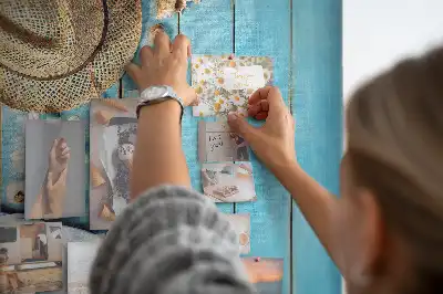 Cork note board with summer hat and flip-flops design