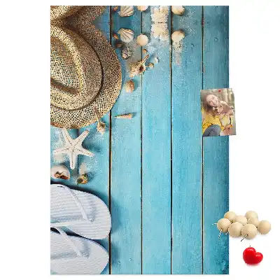 Cork note board with summer hat and flip-flops design
