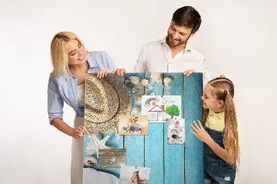 Cork note board with summer hat and flip-flops design