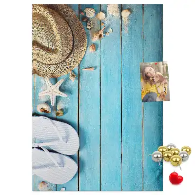 Cork note board with summer hat and flip-flops design
