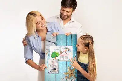 Shells on wood wall cork memo board