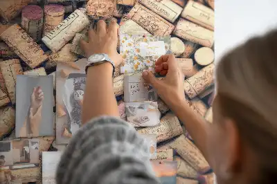 Wine cork note board