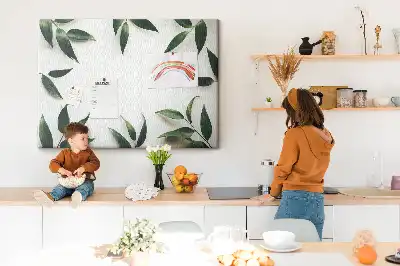 Leaf frame cork memo board