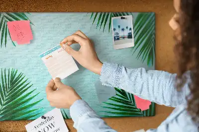 Tropical leaves cork memo board
