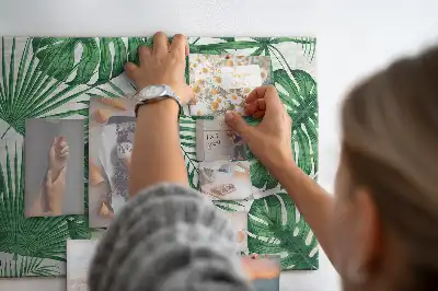 Monstera leaf shaped cork memo board