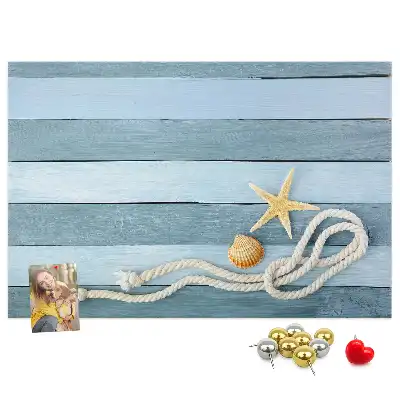 Striped seashell cork memo board