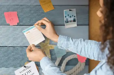 Striped seashell cork memo board