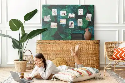 Nature leaves cork memo board