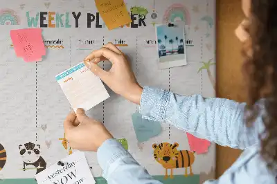 Weekly Printed Cork Memo Board with Animal Design