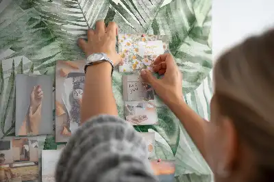 Plant leaves cork memo board