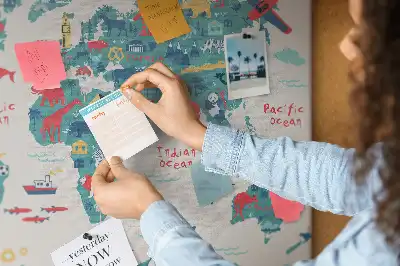 Pictorial world map cork memo board