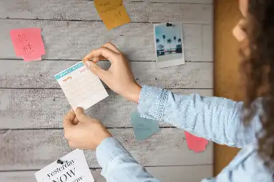 Cork memo board with a wood board pattern