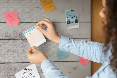 Cork memo board with a wood board pattern