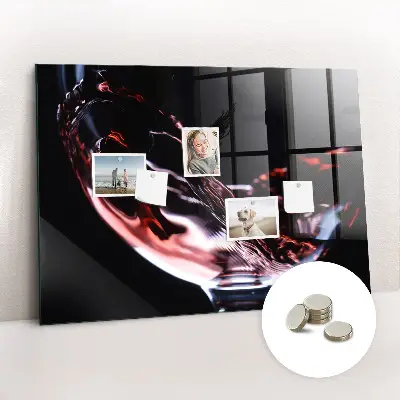 Glass of wine glass magnetic board