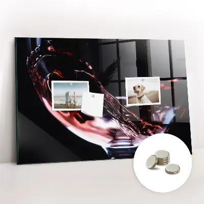 Glass of wine glass magnetic board