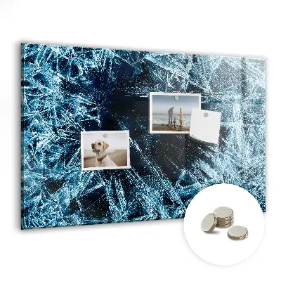 Frozen wall magnet board