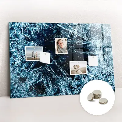 Frozen wall magnet board