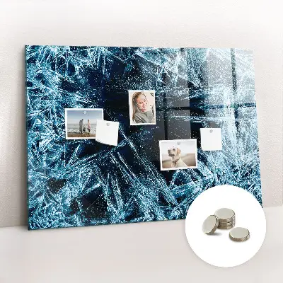 Frozen wall magnet board