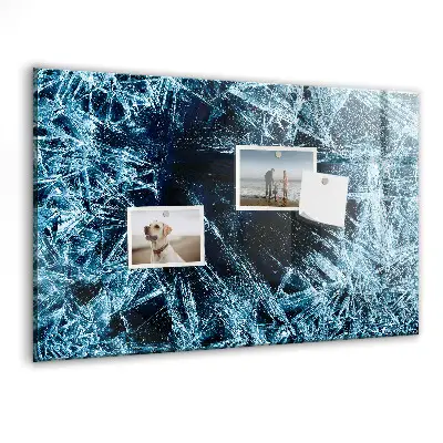 Frozen wall magnet board