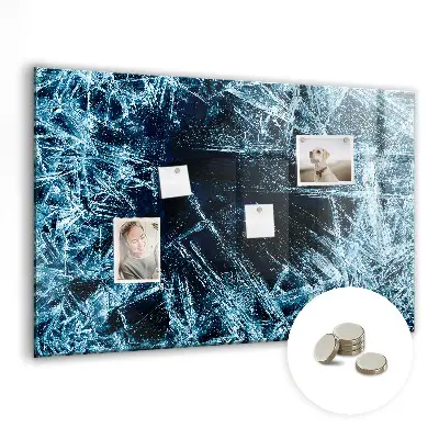 Frozen wall magnet board