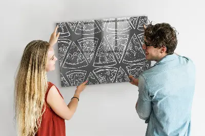 Painted pizza magnet board