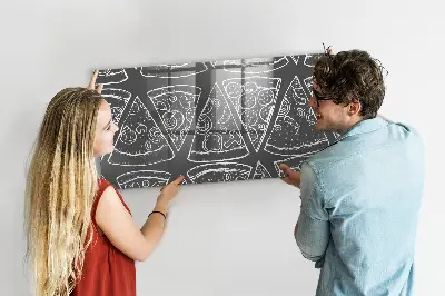 Painted pizza magnet board