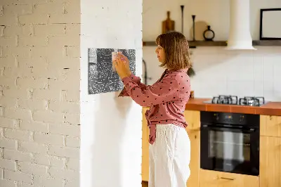 Painted pizza magnet board