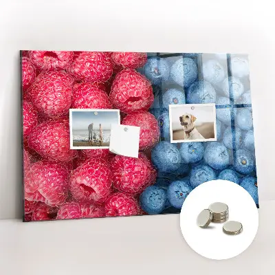 Magnetic wall board with blueberries and raspberries motif