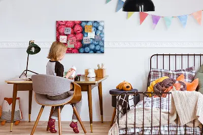 Magnetic wall board with blueberries and raspberries motif