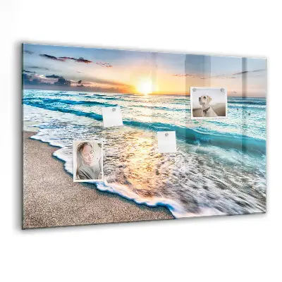 Magnetic wall board with a beach, sea, and sand print