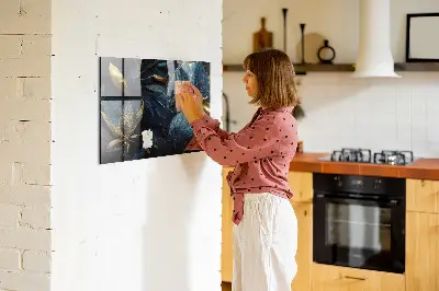 Magnetic wall board with decorative flowers