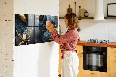 Magnetic wall board with decorative flowers
