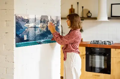 Whale shaped magnetic wall board