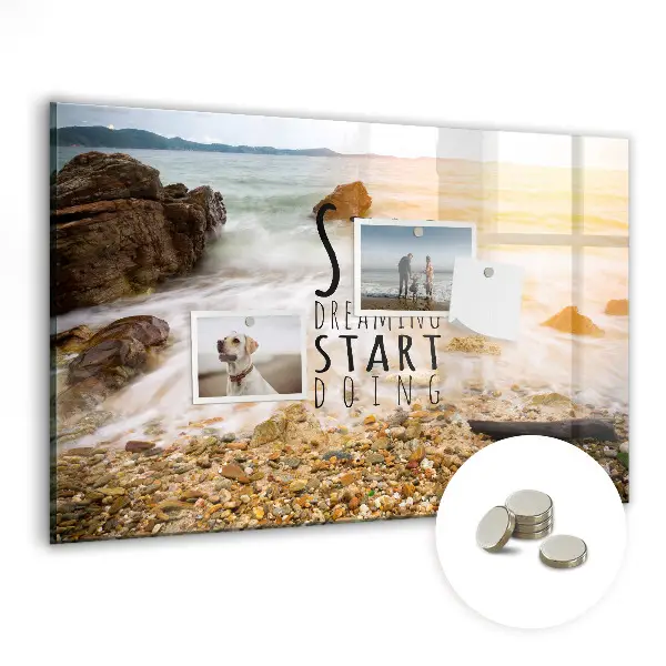 Motivational text magnet board
