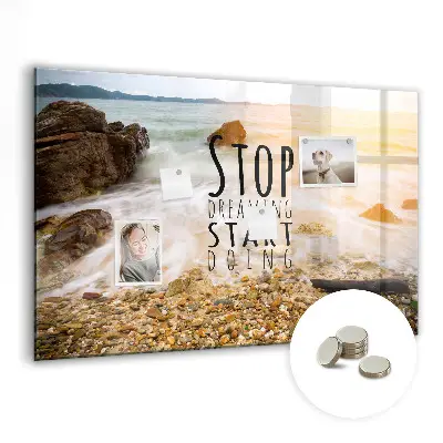 Motivational text magnet board