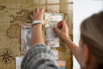 Magnet board Vintage world map