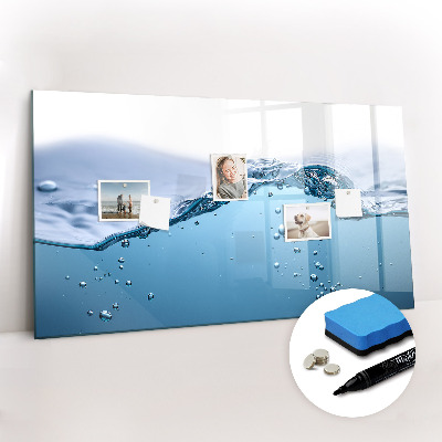 Magnetic erase board Close-up of water