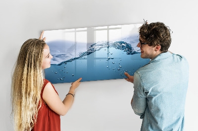 Magnetic erase board Close-up of water