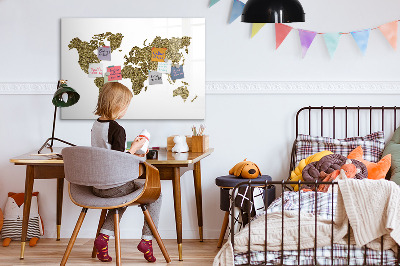 Magnetic writing board World map
