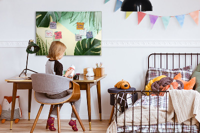 Magnetic board for drawing Monstera leaves