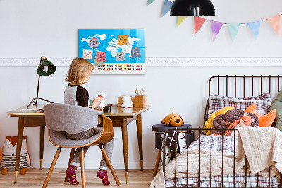 Magnetic board for drawing Outline map of countries