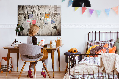 Magnetic board for drawing World Map Pattern