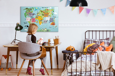 Magnetic writing board World map with animals