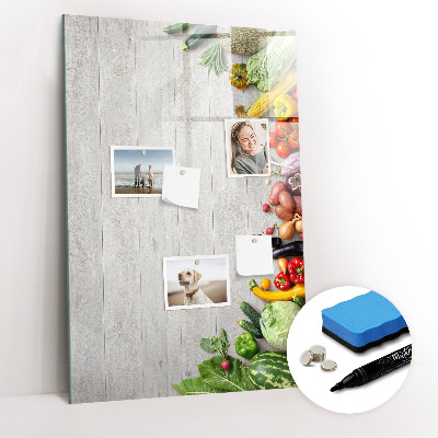 Magnetic marker board Vegetables on Wood