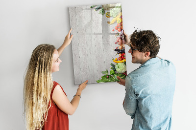 Magnetic marker board Vegetables on Wood
