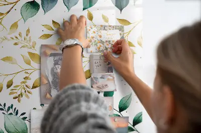 Flower pattern magnet board